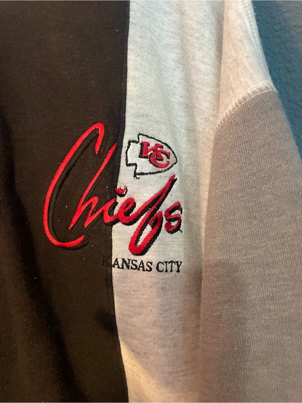 Men's Two-Tone vintage Kansas City Chief’s Gray & Black Pullover Sweatshirt